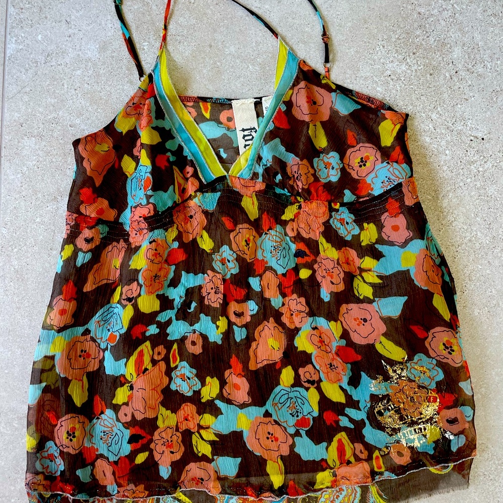 Light silk camisole top,lined with spaghetti straps